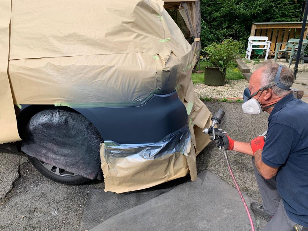 Mobile car bumper repair